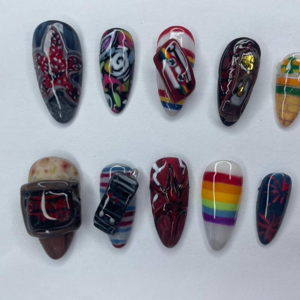 Colorful Artistic Nail Art Set - Picture 2 of 6
